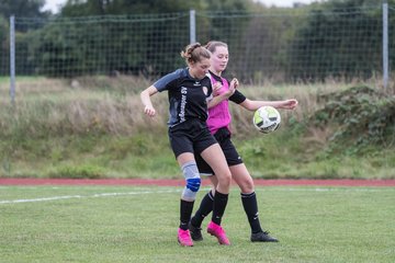 Bild 168 - Frauen Grossenasper SV - SV Steinhorst/Labenz : Ergebnis: 1:3